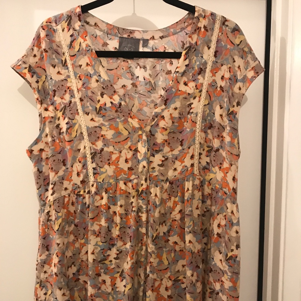 ISO Vanessa Virginia Anthropologie Top!!